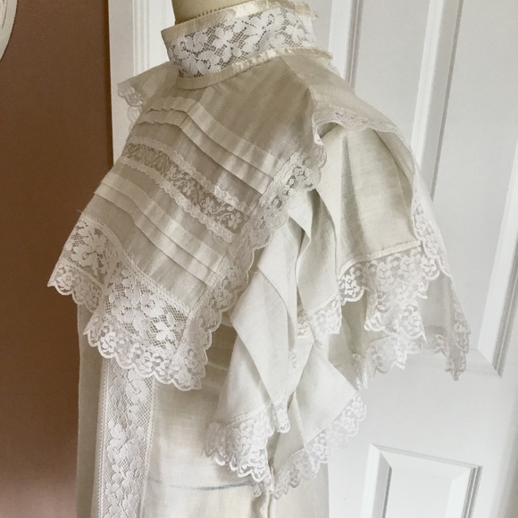 60s Vintage Edwardian Lace Top - Picture 3 of 8